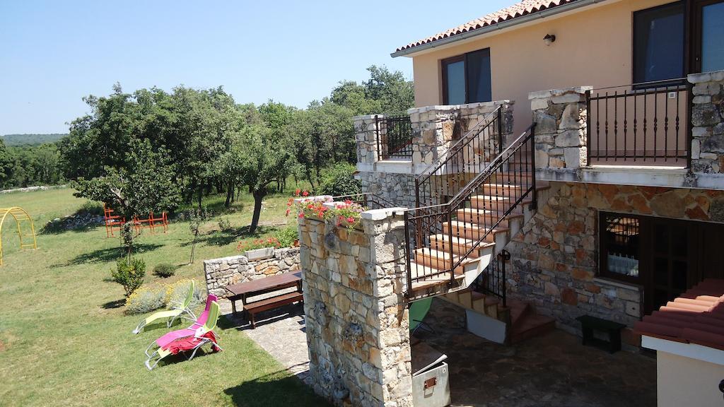 Bevanda Apartment *